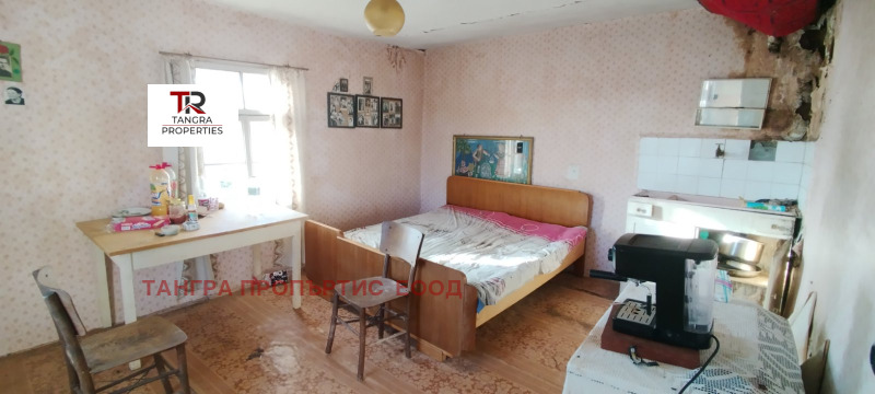 Till salu  Hus region Pernik , Sadovik , 75 kvm | 77813710 - bild [12]