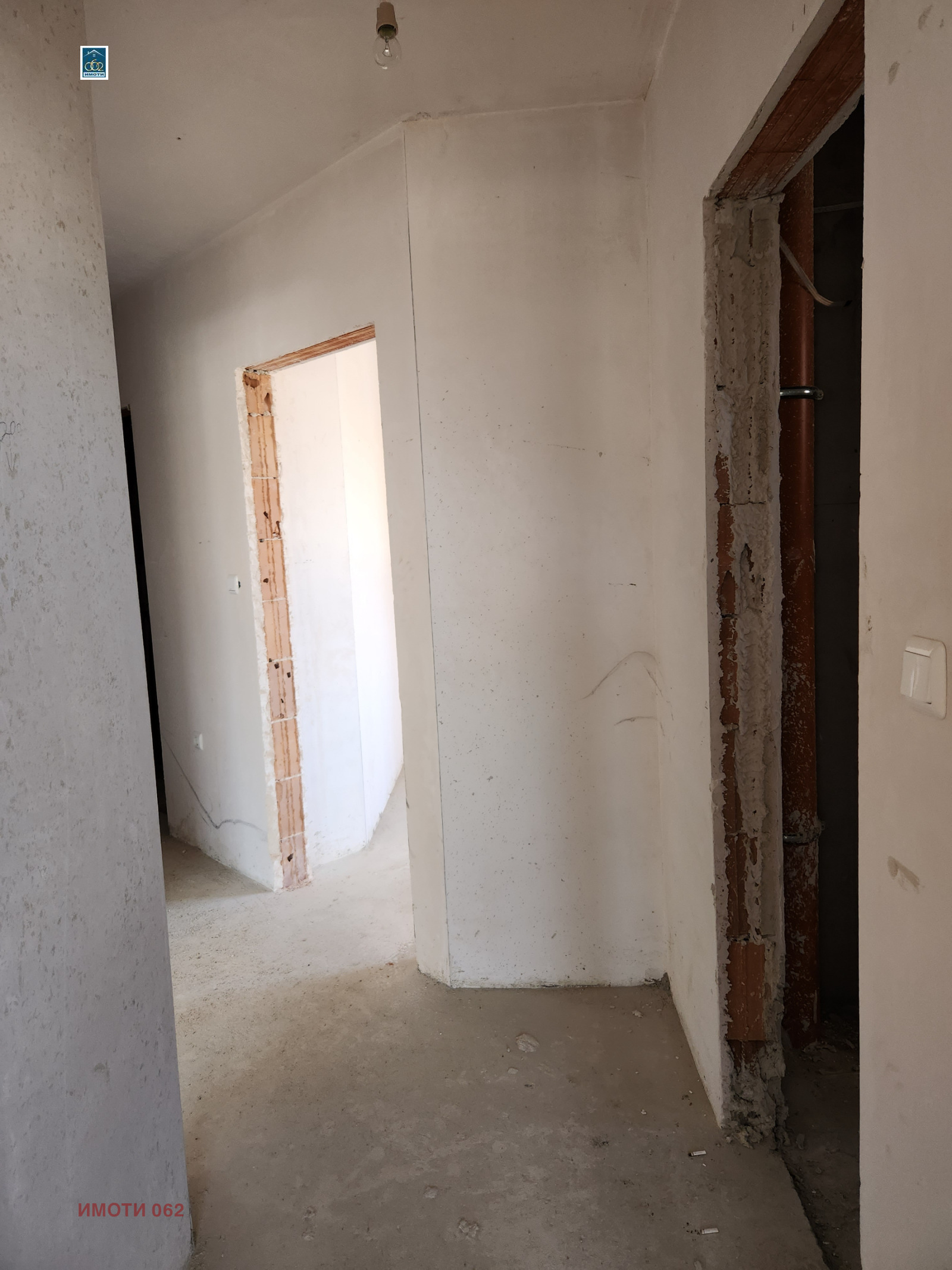 Продава 3-СТАЕН, гр. Велико Търново, Бузлуджа, снимка 7 - Апартаменти - 53800685