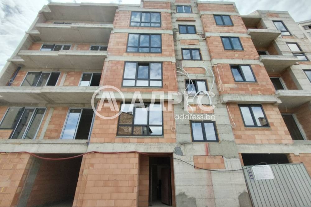 Продава 3-СТАЕН, гр. Варна, Цветен квартал
