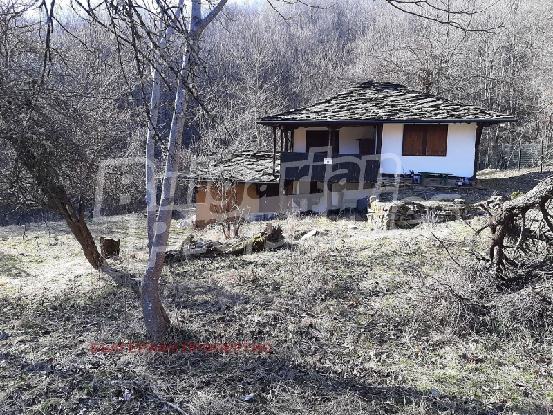 Продава КЪЩА в област Габрово, с. Купен - 81 кв.м / 85 000 € » 166 245.55 лв., БЪЛГЕРИАН ПРОПЕРТИС