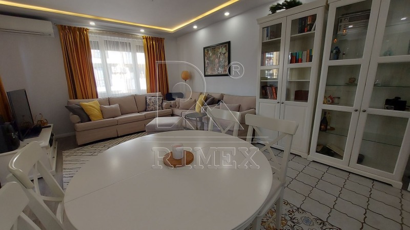 Satılık  1 yatak odası Plovdiv , Yujen , 71 metrekare | 62745792 - görüntü [2]