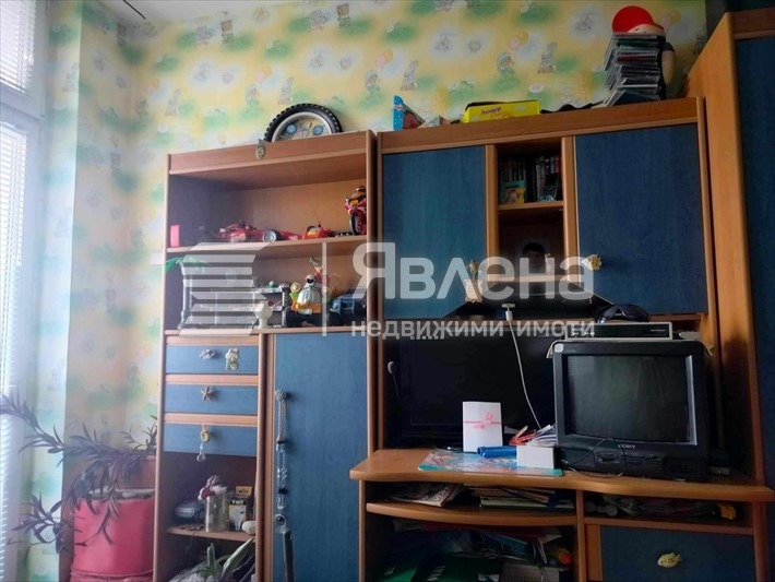 На продаж  1 спальня Плевен , 9-ти квартал , 76 кв.м | 78201210 - зображення [10]