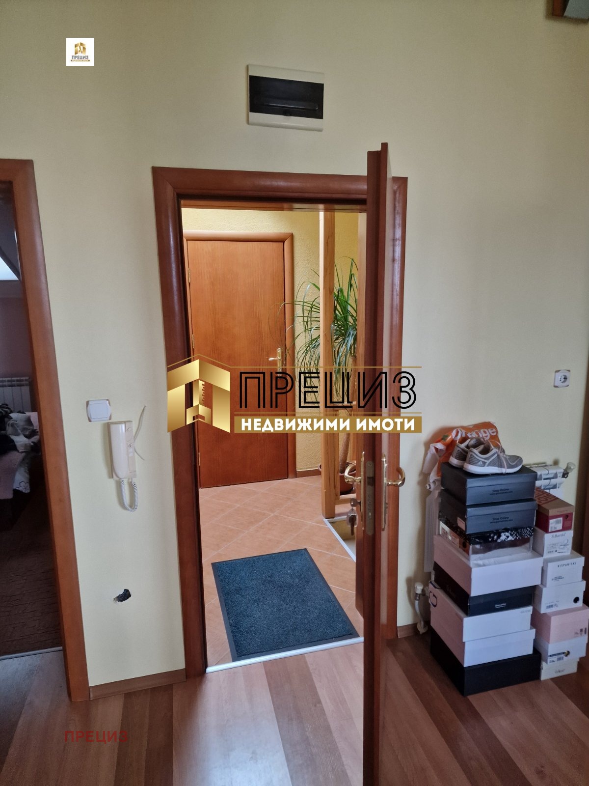 Продава 2-СТАЕН, гр. Шумен, Пазара, снимка 10 - Апартаменти - 55846079