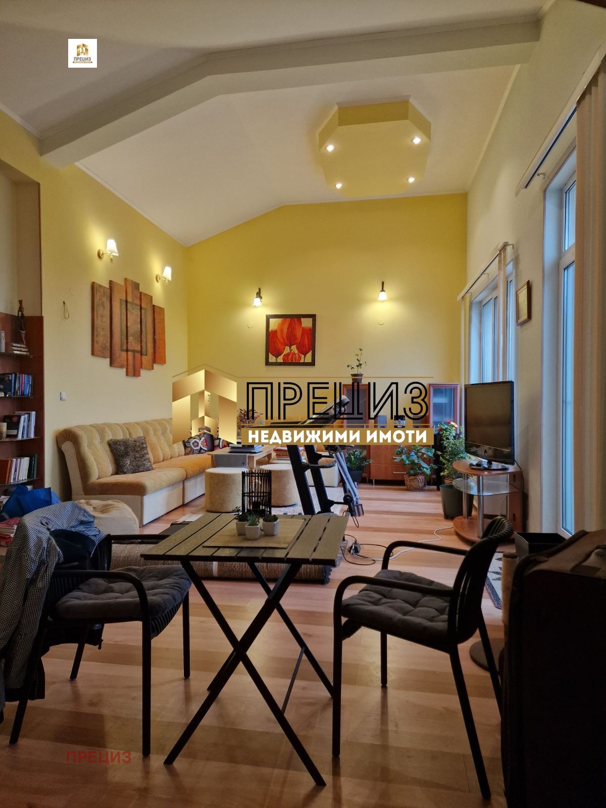 Продава 2-СТАЕН, гр. Шумен, Пазара, снимка 3 - Апартаменти - 55846079
