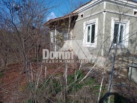 Продажба на имоти в с. Дропла, област Добрич - изображение 1 
