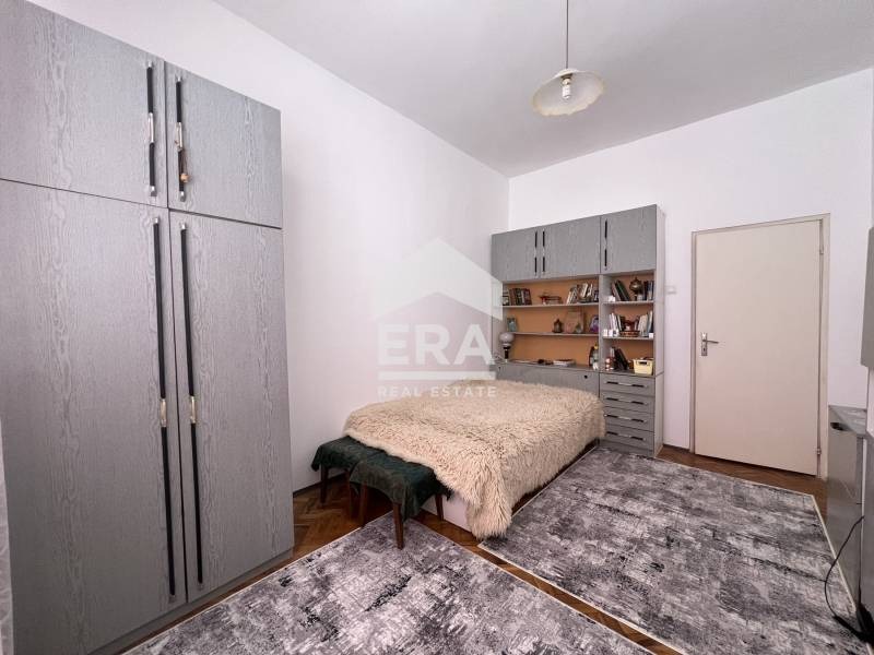 Продава  3-стаен град Силистра , Център , 83 кв.м | 53331986