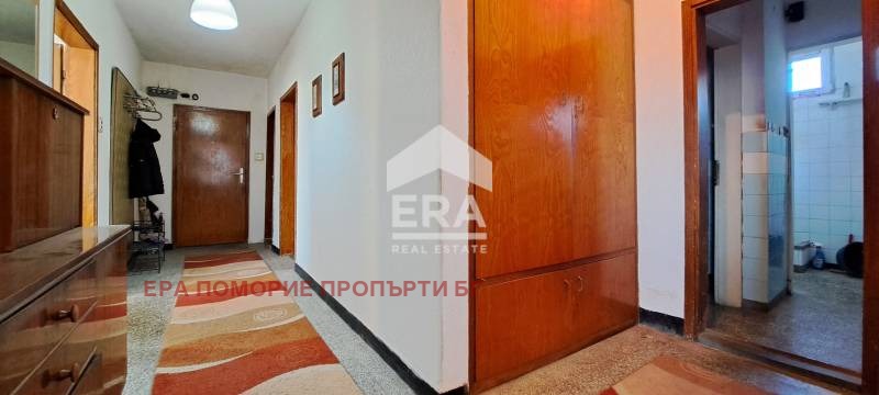 Продава  Етаж от къща област Бургас , гр. Поморие , 141 кв.м | 57886376