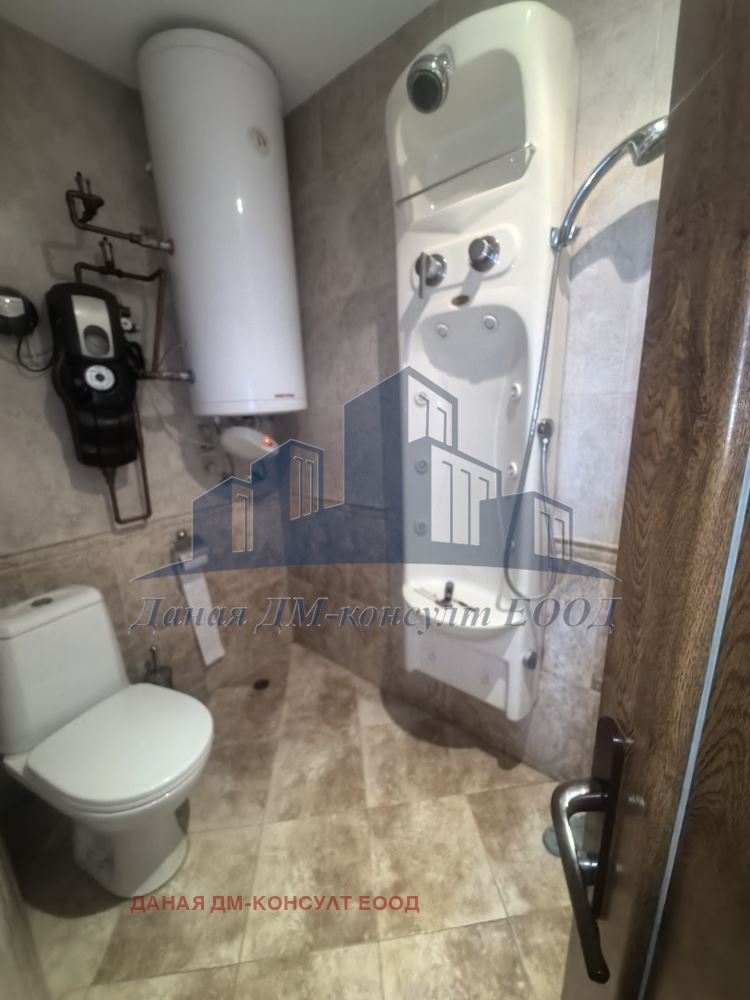 Продава КЪЩА, гр. Шумен, Пожарната, снимка 15 - Къщи - 53819783