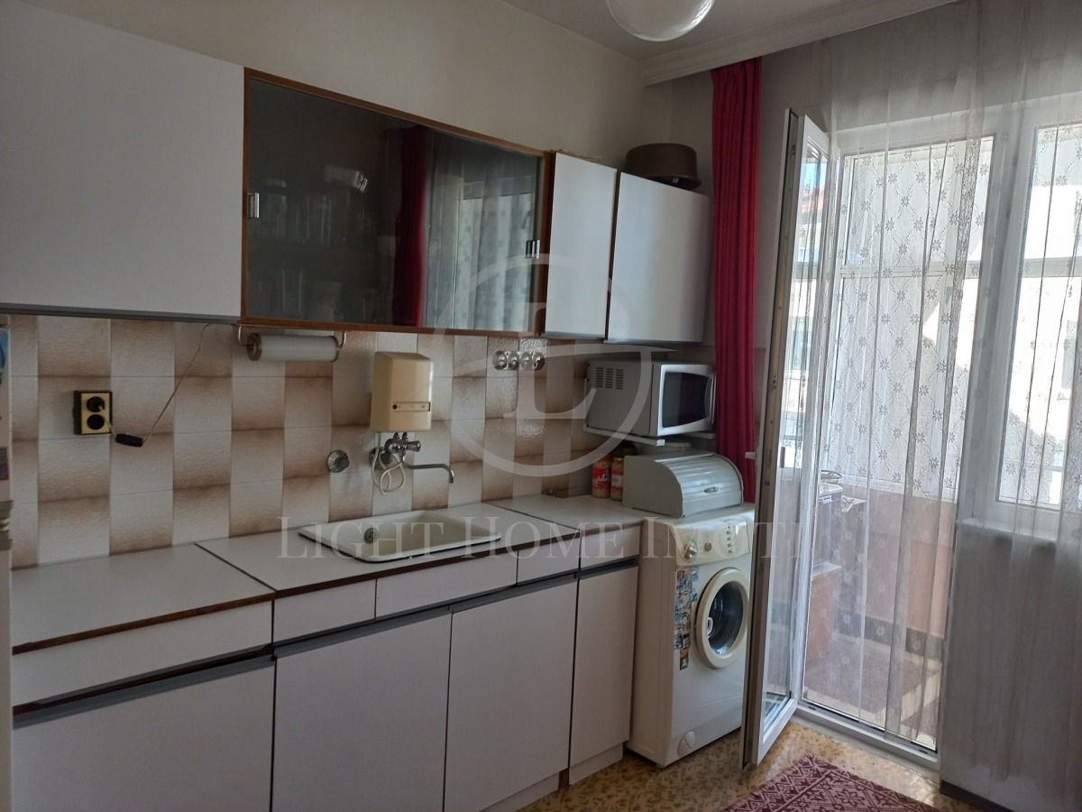 Продава 3-СТАЕН, гр. Пловдив, Център, снимка 7 - Апартаменти - 56681996