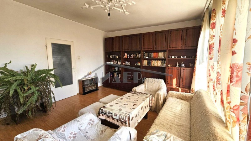 À vendre  1 chambre Plovdiv , Komatevo , 64 m² | 15109793 - image [2]