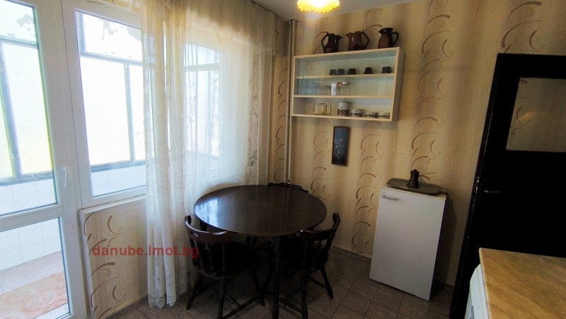 In vendita  2 camere da letto Ruse , Zdravets Iztok , 82 mq | 54621245 - Immagine [2]