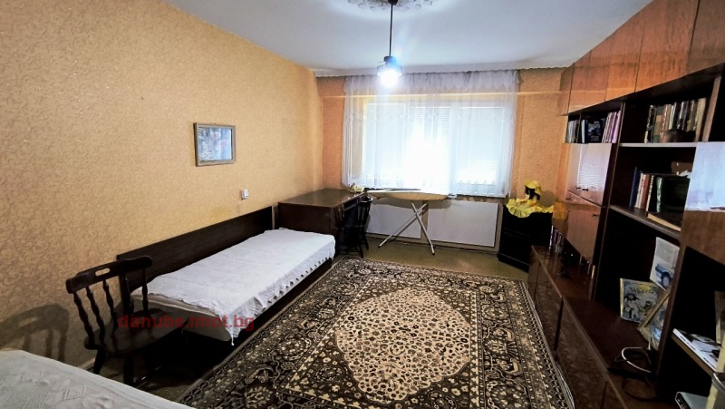 In vendita  2 camere da letto Ruse , Zdravets Iztok , 82 mq | 54621245 - Immagine [11]