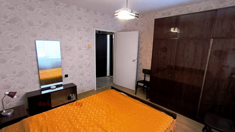 In vendita  2 camere da letto Ruse , Zdravets Iztok , 82 mq | 54621245 - Immagine [10]