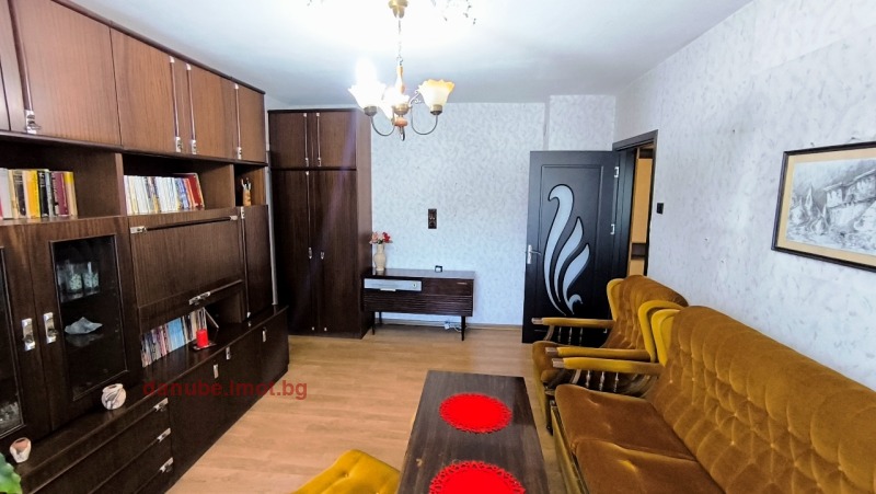 In vendita  2 camere da letto Ruse , Zdravets Iztok , 82 mq | 54621245 - Immagine [6]