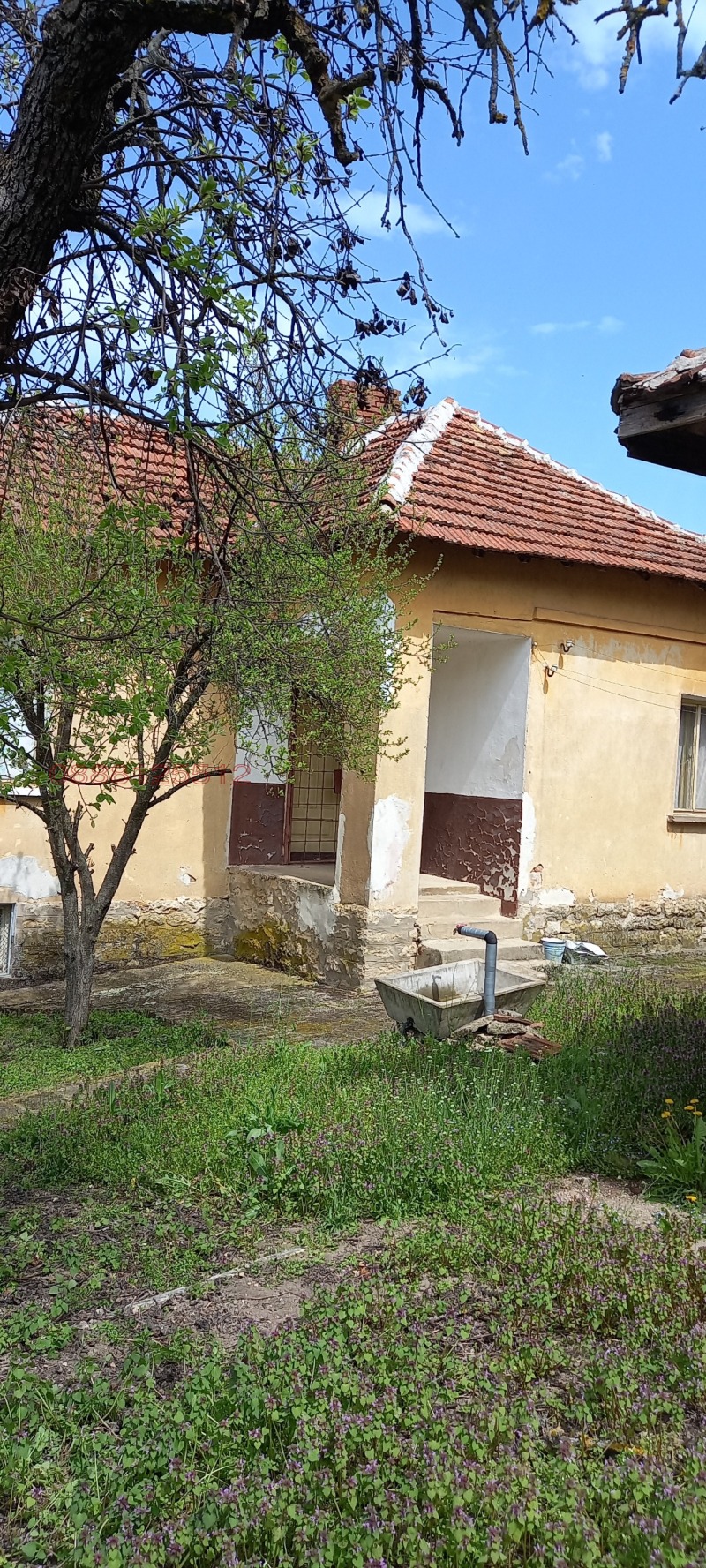 Продава КЪЩА, с. Лесура, област Враца, снимка 4 - Къщи - 52779305