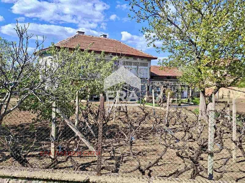 Продава КЪЩА, с. Въбел, област Плевен, снимка 14 - Къщи - 55393262