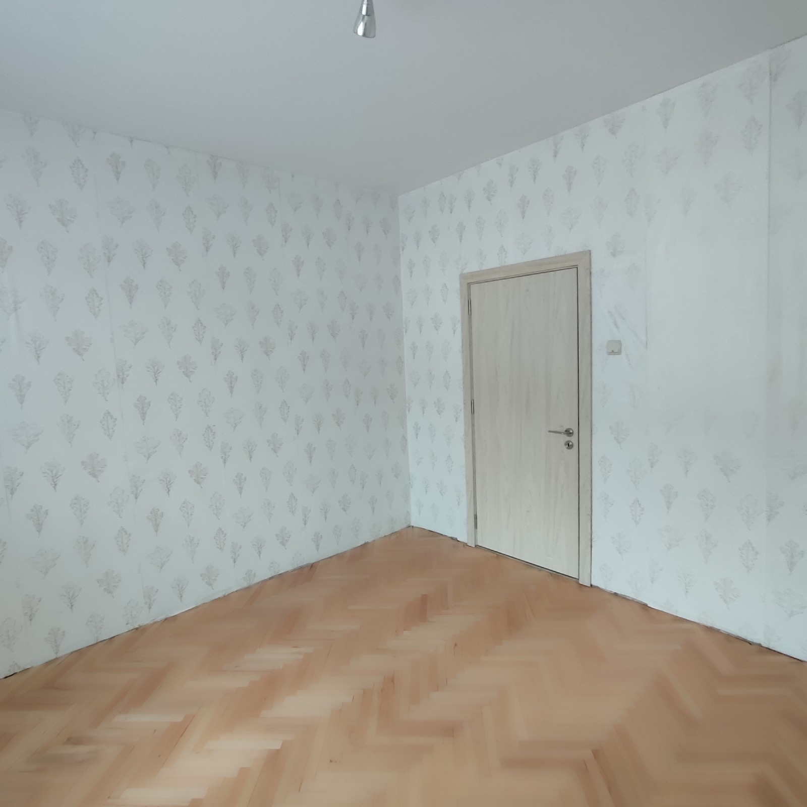 Продава МНОГОСТАЕН, гр. Благоевград, Широк център, снимка 8 - Апартаменти - 54057070