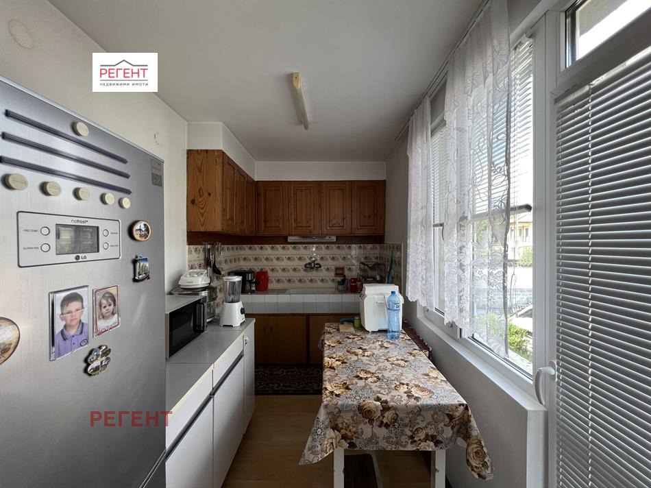 Продава ЕТАЖ ОТ КЪЩА, с. Поповци, област Габрово, снимка 2 - Етаж от къща - 42166322