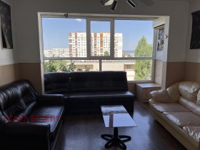 2 chambres Lyulin 7, Sofia