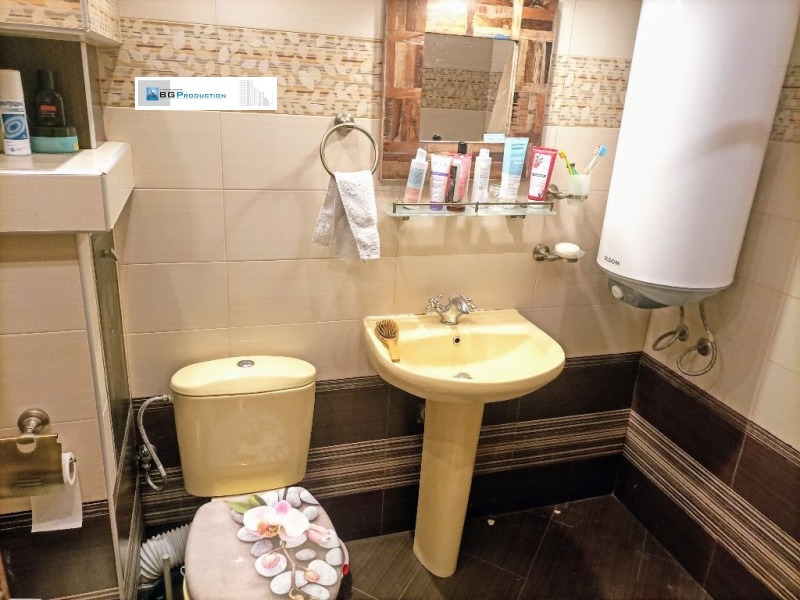 Продава  2-стаен град София , Лагера , 66 кв.м | 50343606 - изображение [10]