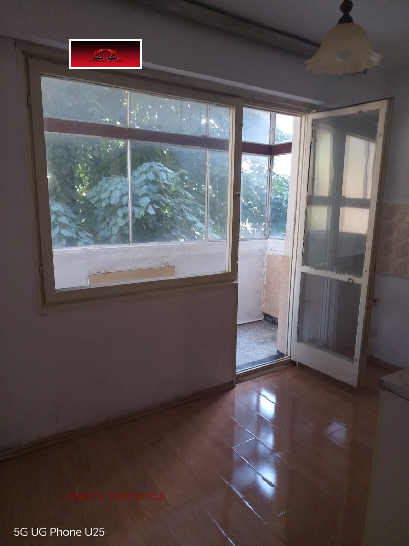 Продава  2-стаен град Русе , Родина 2 , 62 кв.м | 97032078 - изображение [6]
