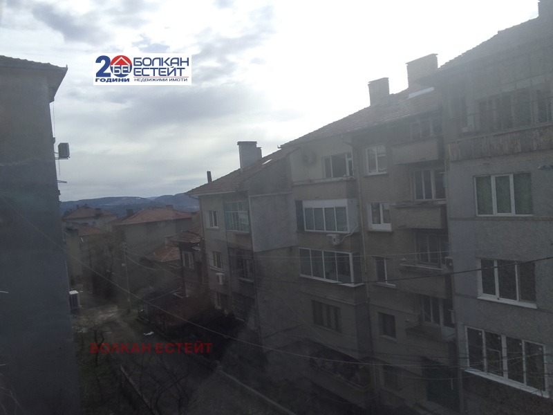 Продава 4-СТАЕН, гр. Велико Търново, Акация, снимка 4 - Апартаменти - 53779783