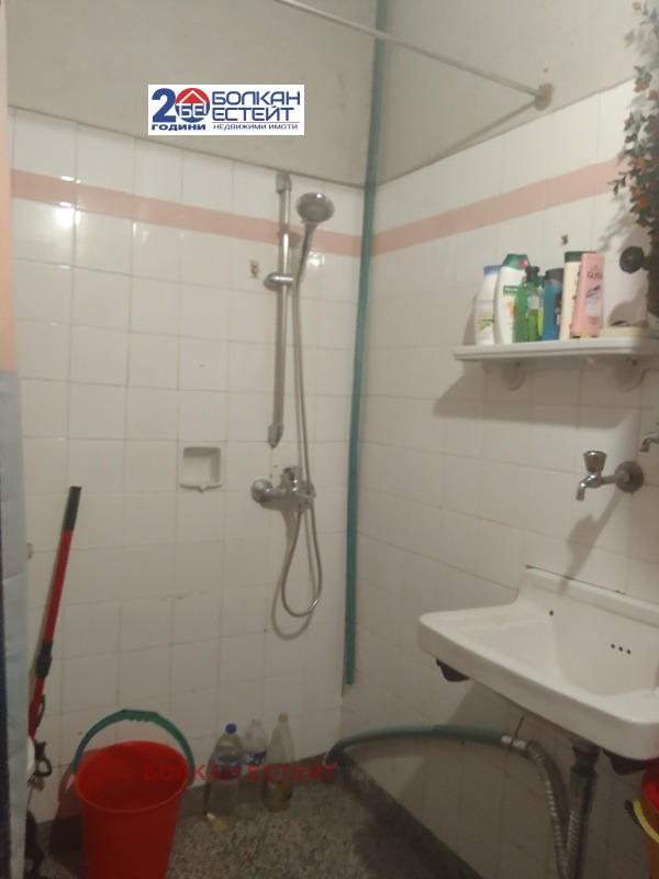 Продава 4-СТАЕН, гр. Велико Търново, Акация, снимка 9 - Апартаменти - 53779783