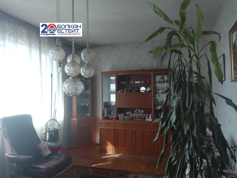 Продава 4-СТАЕН, гр. Велико Търново, Акация, снимка 5 - Апартаменти - 53779783