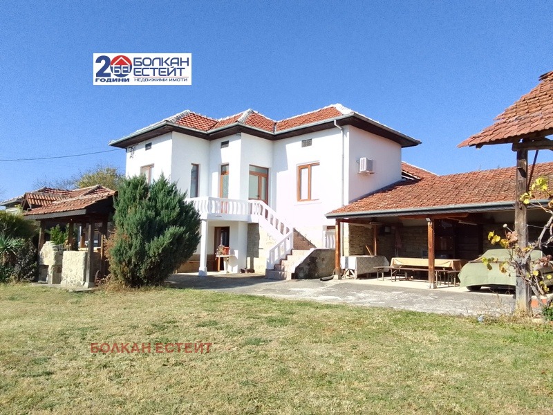 Te koop  Huis regio Gabrovo , Chirevo , 120 m² | 66005460