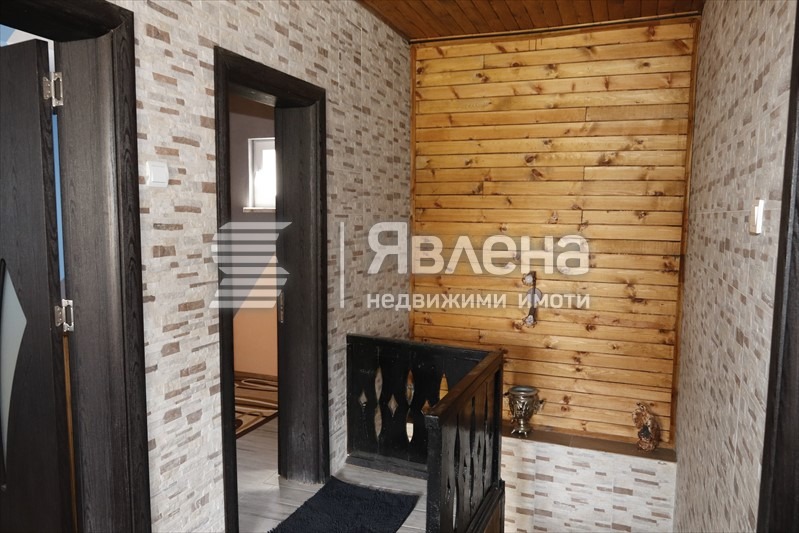 Продава КЪЩА, с. Свежен, област Пловдив, снимка 10 - Къщи - 54210709
