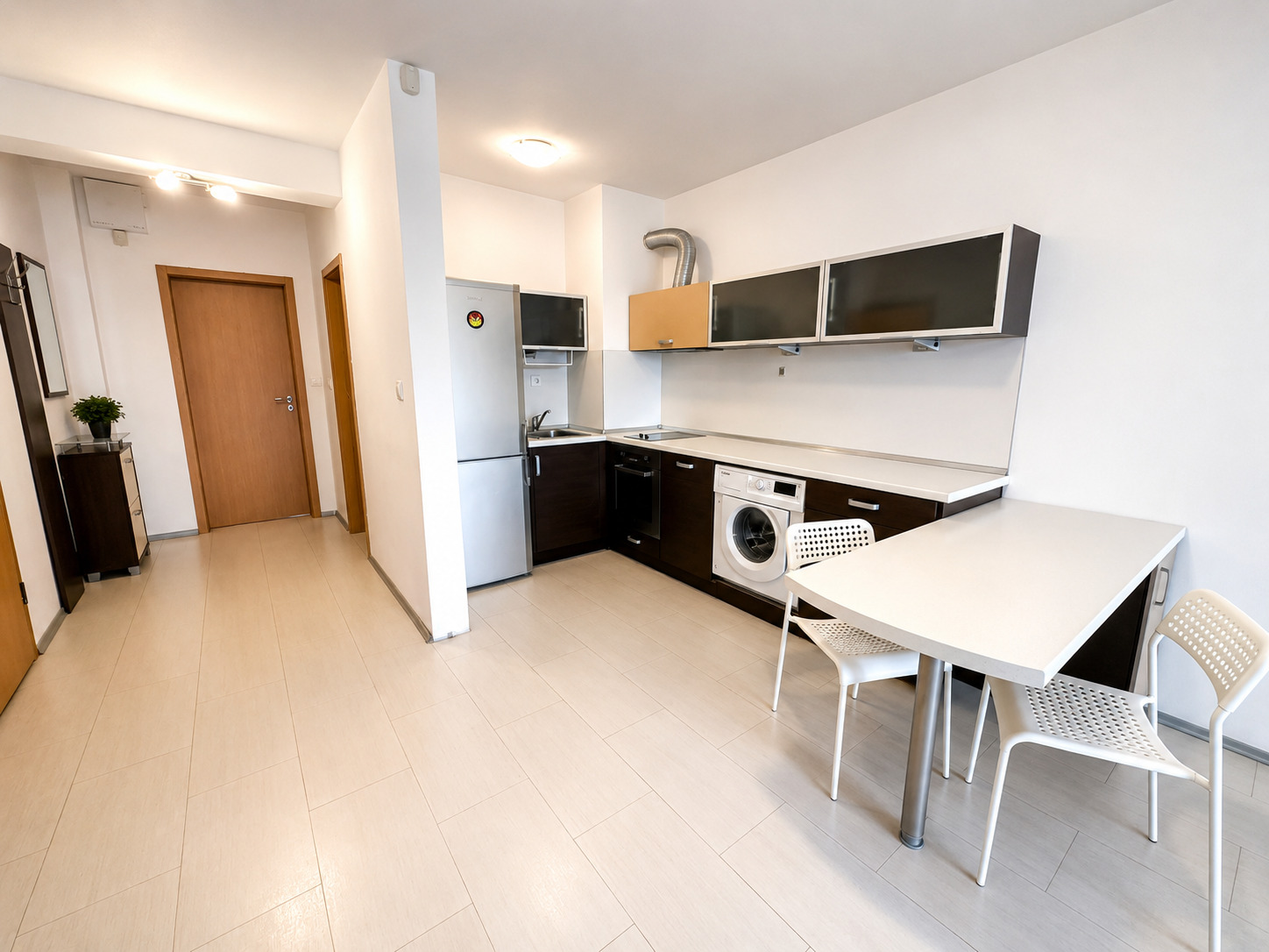 Продава 2-СТАЕН, гр. София, Лозенец, снимка 2 - Апартаменти - 55093195
