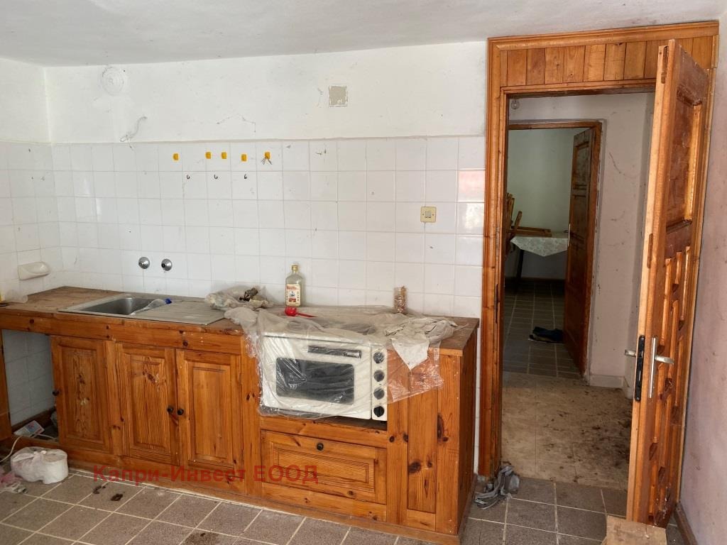 Продава КЪЩА, с. Свети Никола, област Добрич, снимка 6 - Къщи - 52094360