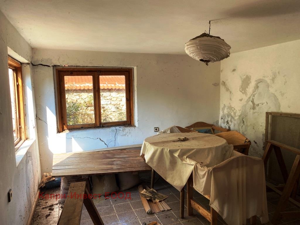Продава КЪЩА, с. Свети Никола, област Добрич, снимка 5 - Къщи - 52094360