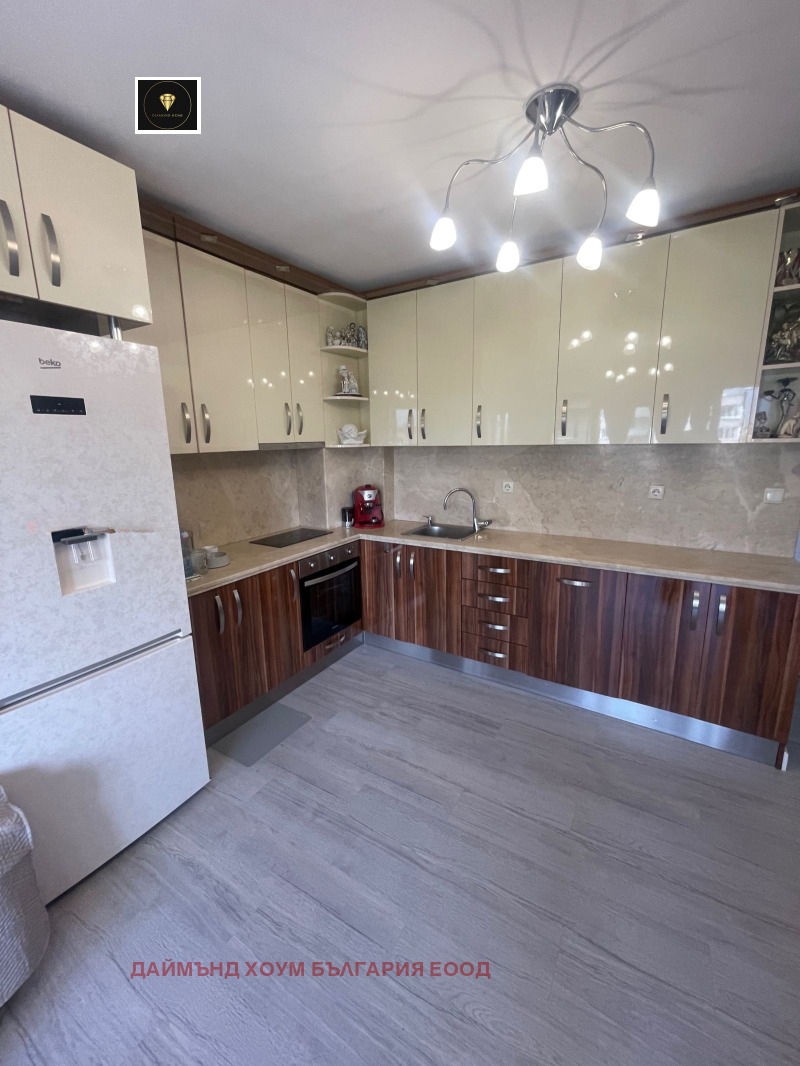 Продава 3-СТАЕН в град Пловдив, Младежки Хълм - 101 кв.м / 206 000 € » 402 900.98 лв., ДАЙМЪНД ХОУМ БЪЛГАРИЯ ЕООД
