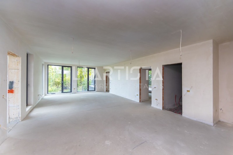 Продава 4-СТАЕН в град София, Бояна - 312 кв.м / 410 000 € » 801 890.30 лв., ЛЕ АРТИСТА