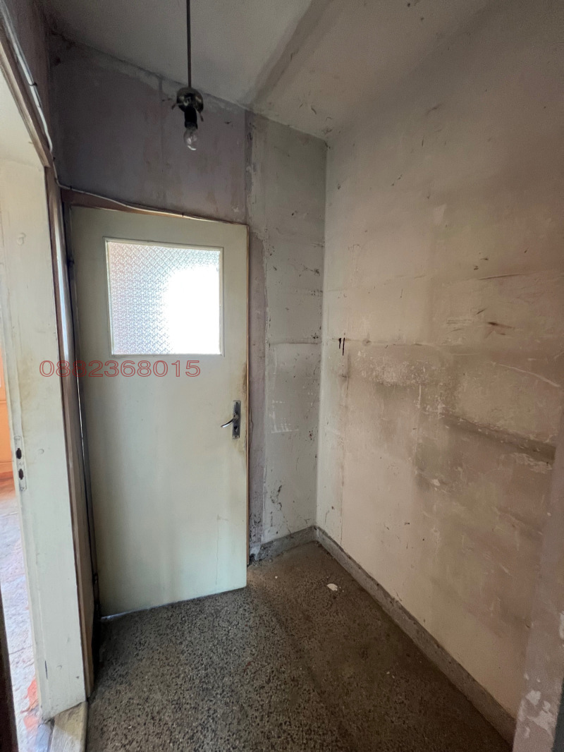 Продава 2-СТАЕН, гр. Плевен, Сторгозия, снимка 11 - Апартаменти - 52840789