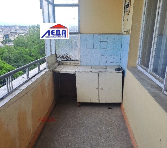 Eladó  2 hálószobás Pleven , 9-ti kvartal , 100 négyzetméter | 63540590 - kép [7]
