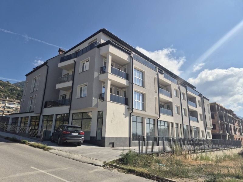 À venda  2 quartos região Plovdiv , Karlovo , 96 m² | 34405386