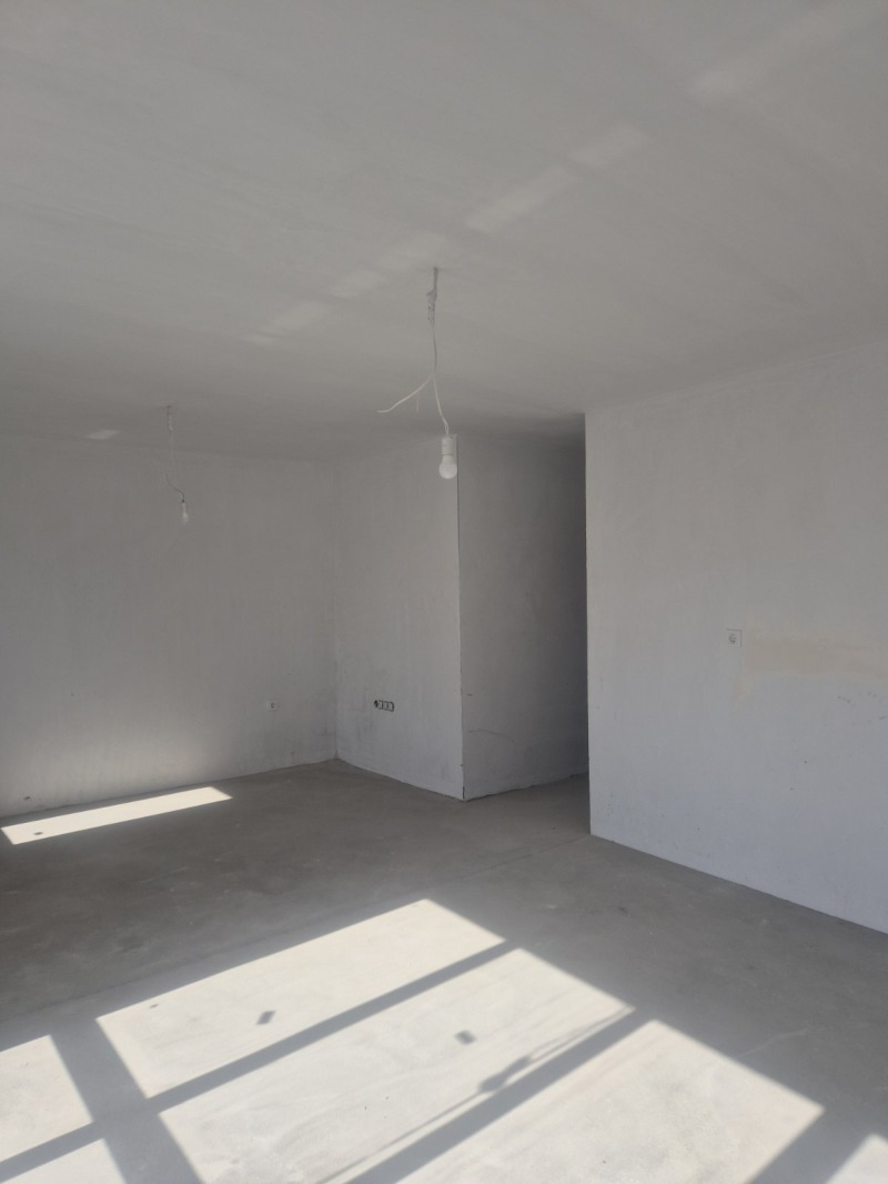 Til salg  2 soveværelser region Plovdiv , Karlovo , 96 kvm | 34405386 - billede [2]