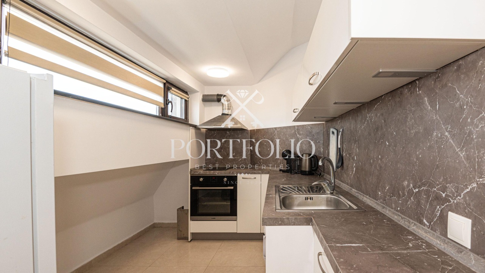 Продава 3-СТАЕН, гр. Бургас, Център, снимка 10 - Апартаменти - 54229818