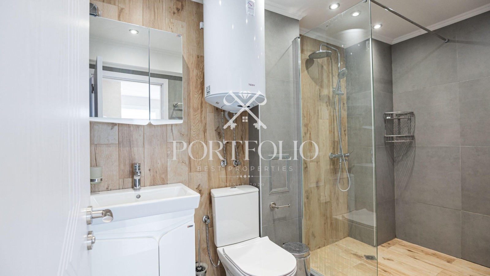 Продава 3-СТАЕН, гр. Бургас, Център, снимка 6 - Апартаменти - 54229818