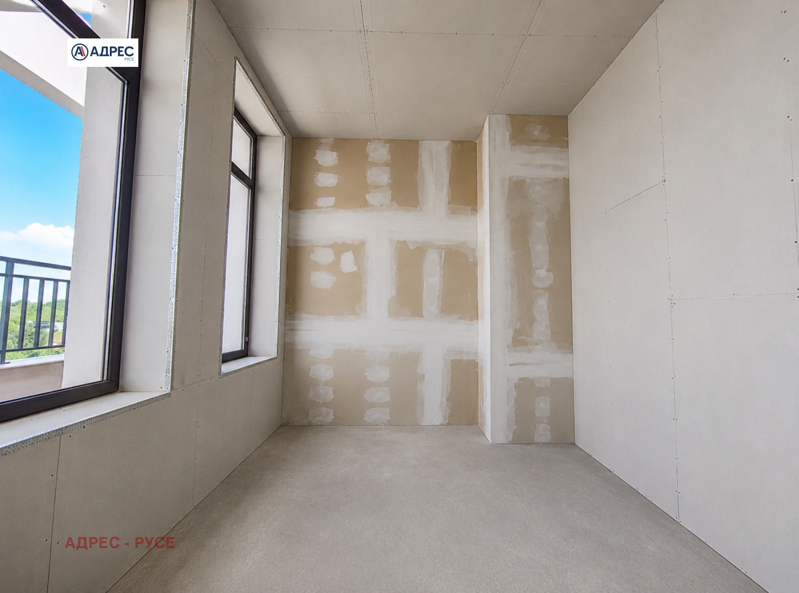 Продава 3-СТАЕН, гр. Русе, Здравец Изток, снимка 2 - Апартаменти - 54918150