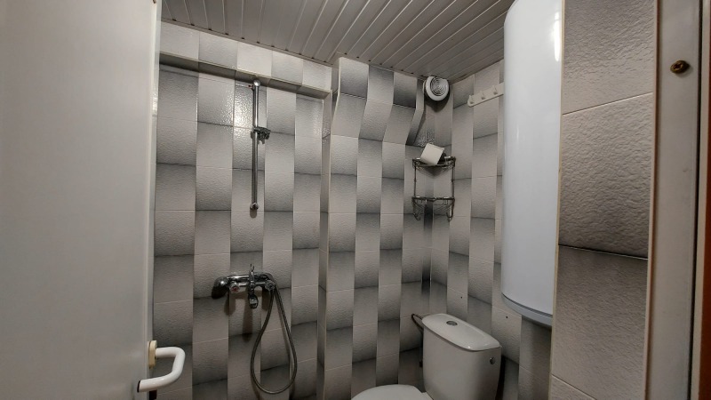 Продава 1-СТАЕН, гр. Хасково, Училищни, снимка 8 - Апартаменти - 53376393