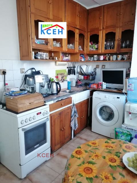 Продава 4-СТАЕН, гр. Търговище, Боровец, снимка 4 - Апартаменти - 52442668