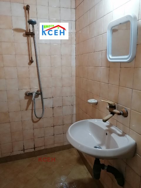 Продава 4-СТАЕН, гр. Търговище, Боровец, снимка 9 - Апартаменти - 52442668