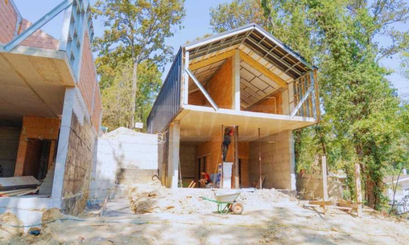 Продава ЕТАЖ ОТ КЪЩА, гр. Варна, м-т Ален мак, снимка 3 - Етаж от къща - 52374304