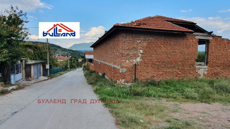 Продава  Къща област Кюстендил , гр. Бобошево , 480 кв.м | 27172399 - изображение [4]