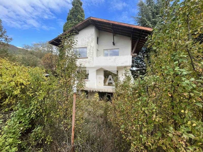 Продава КЪЩА, гр. Годеч, област София област, снимка 10 - Къщи - 52284464