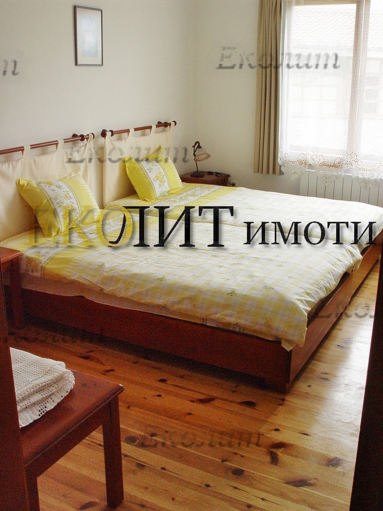 Продава ХОТЕЛ, с. Крапец, област Добрич, снимка 9 - Хотели - 54355198