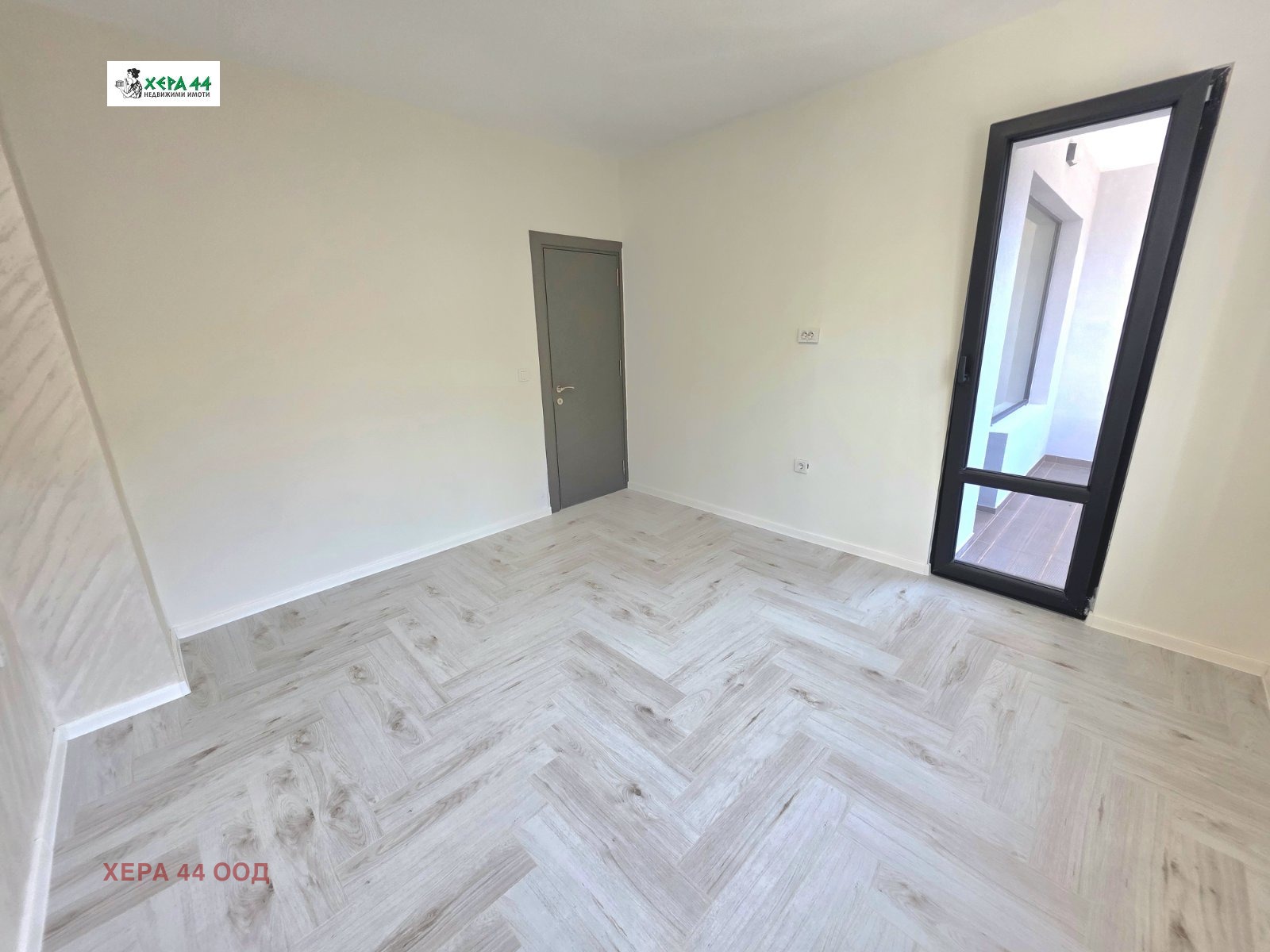 Продава 2-СТАЕН, гр. Варна, Център, снимка 2 - Апартаменти - 54256114